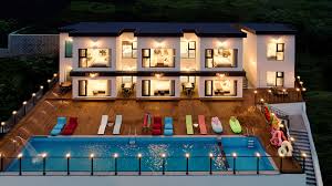 야외 수영장과 바베큐장